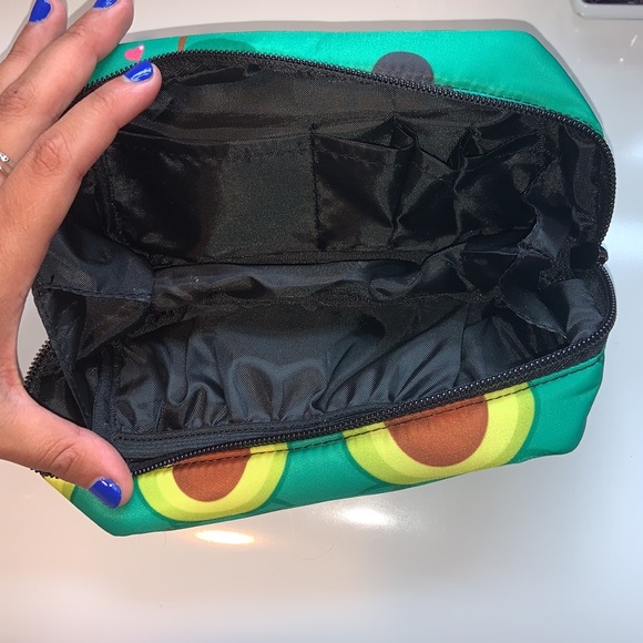Avocado Make-Up Bag - Picture 3 of 3